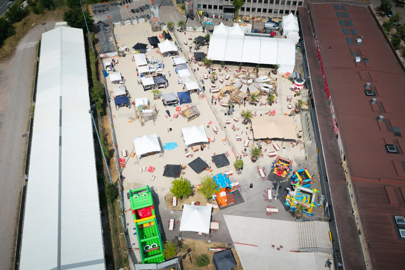 Luchtfoto: Mechelen Beach – dronebeelden door Roggy's Visuals
