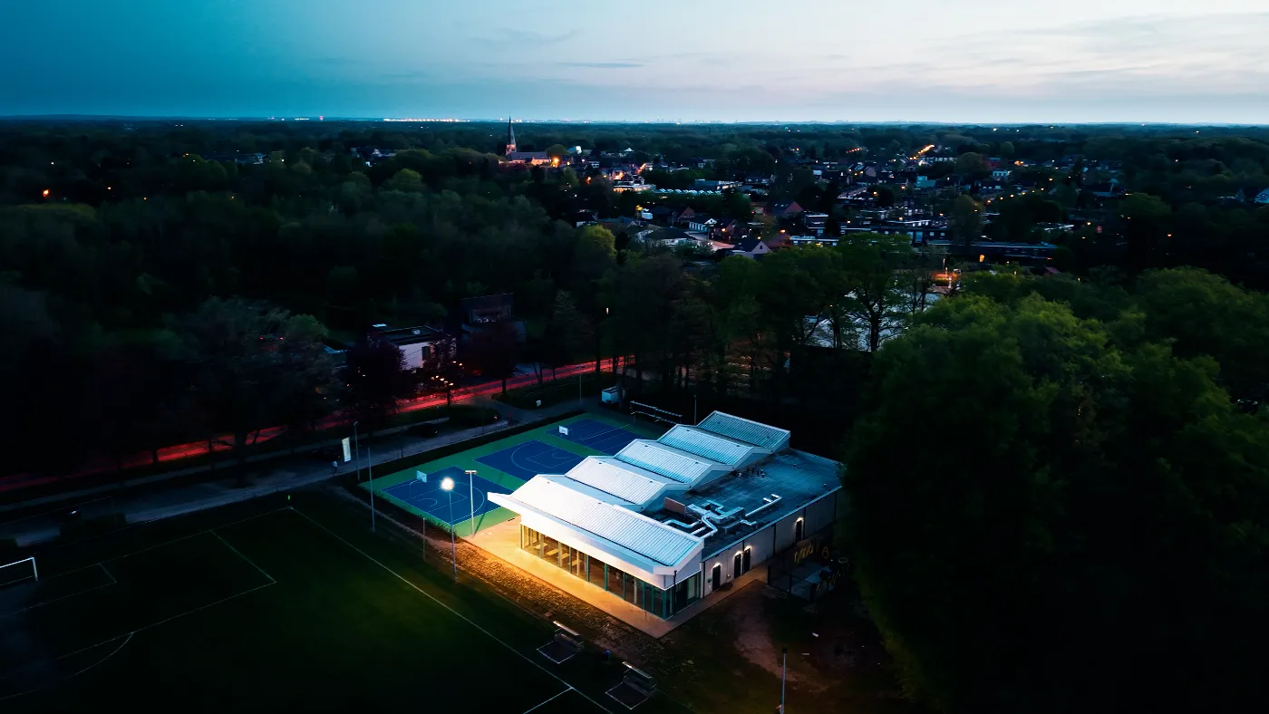Luchtfoto: Sportcentrum Berentrode Bonheiden – dronebeelden door Roggy's Visuals