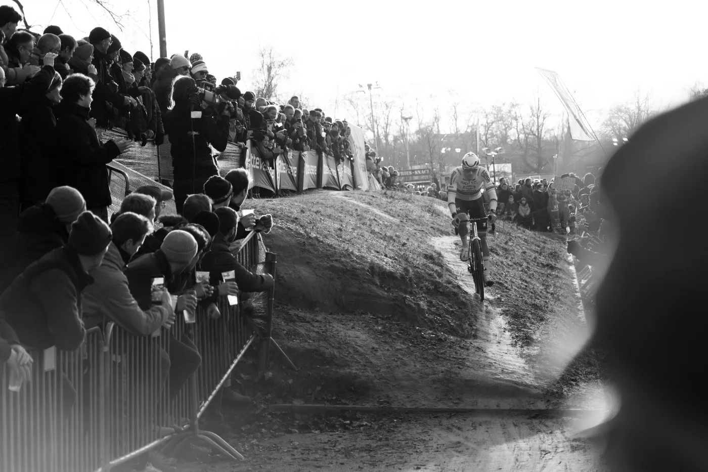 Wielrennen in Hofstade – sportfotografie door Roggy's Visuals