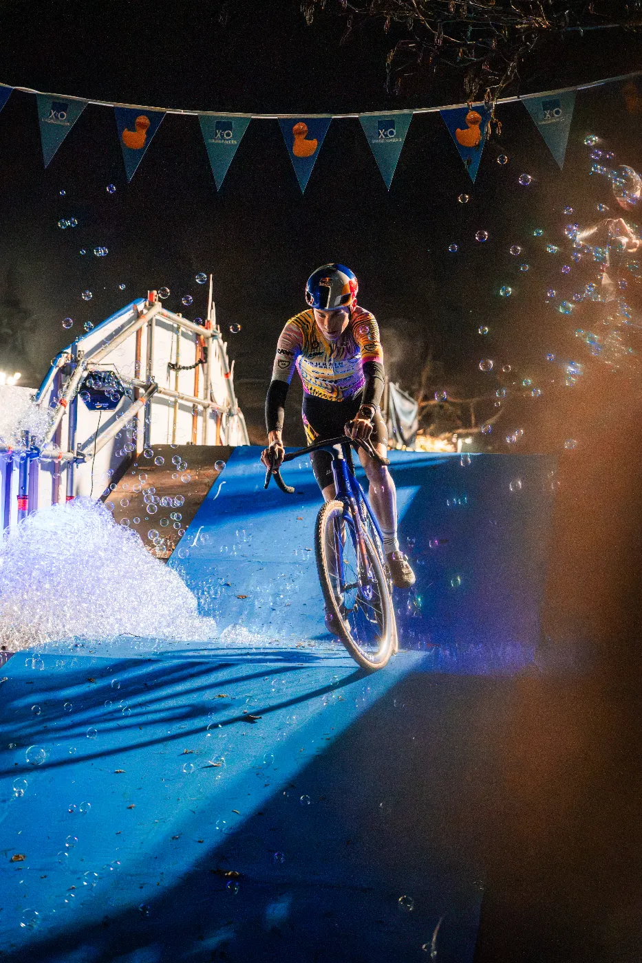 Wielrennen in Hofstade – sportfotografie door Roggy's Visuals
